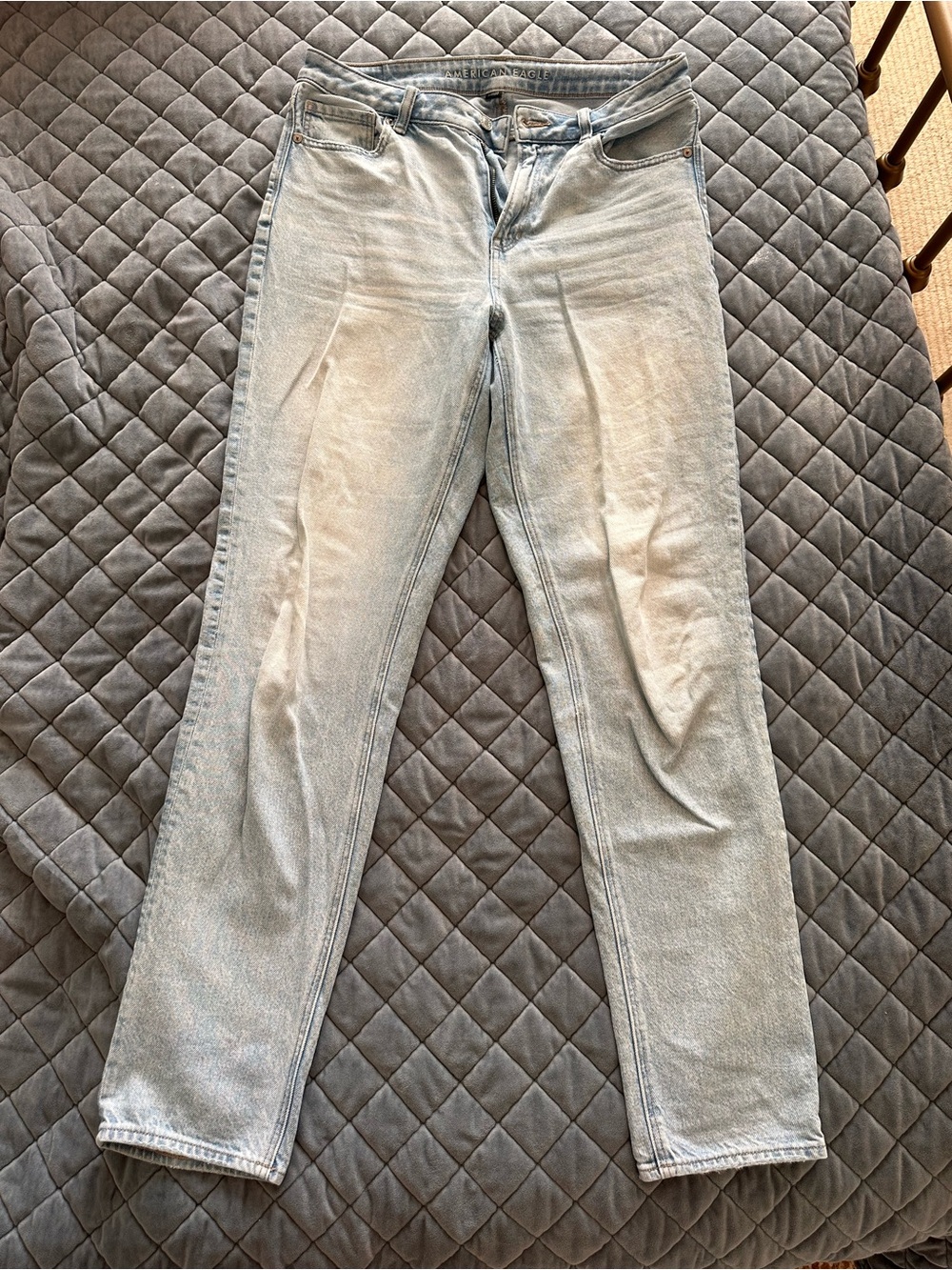 American Eagle Mom Jeans size 8 extra long